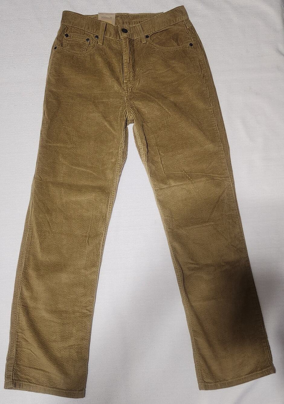 Levi's low pro straight corduroy pants waist 27'' length 30''